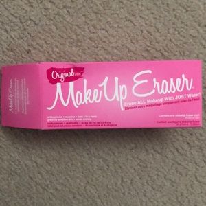 Make Up Eraser